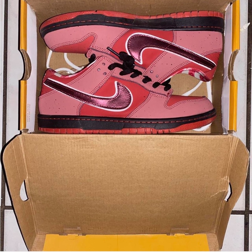 Nike Dunk Premium SB Low Red Lobster